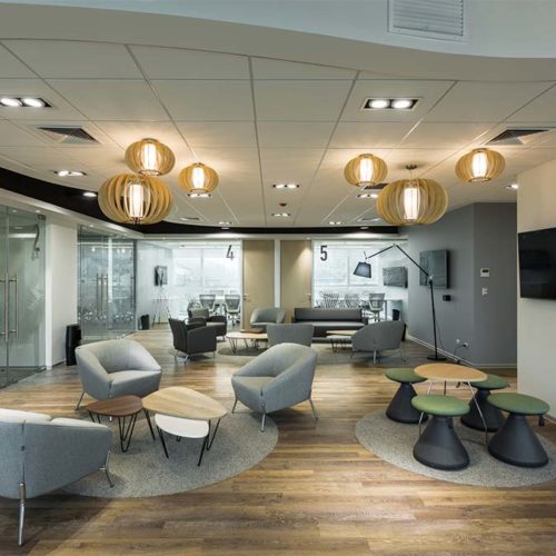 Oficinas Modernas Dhelos Chile - Diseño por Contract Workplaces