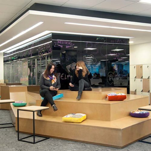Givaudan Argentina - Diseño de Oficinas por Contract Workplaces