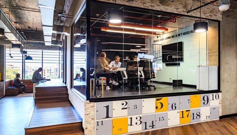 Diseño de oficinas de Geometry Global en Colombia por Contract Workplaces