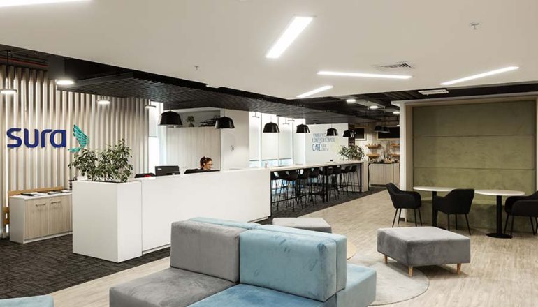 Diseño de oficinas de SURA en Chile por Contract Workplaces