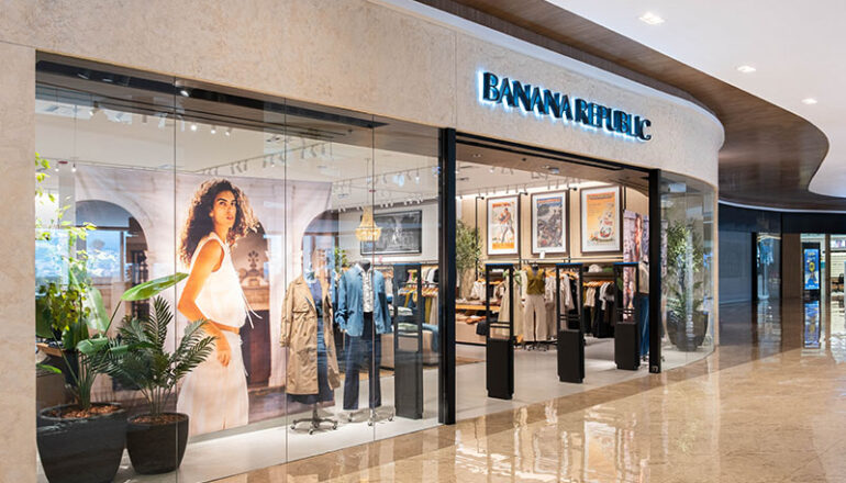 Arquitectura comercial de Banana Republic 2026 por Contract Workplaces